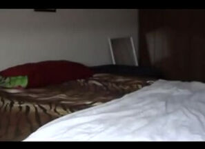 Amateursex zu Hause im Bett